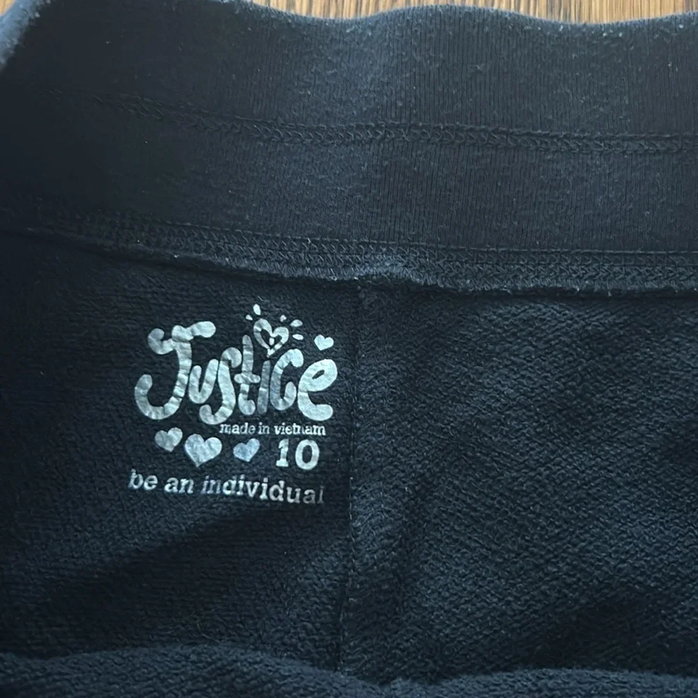 Justice Shorts /1